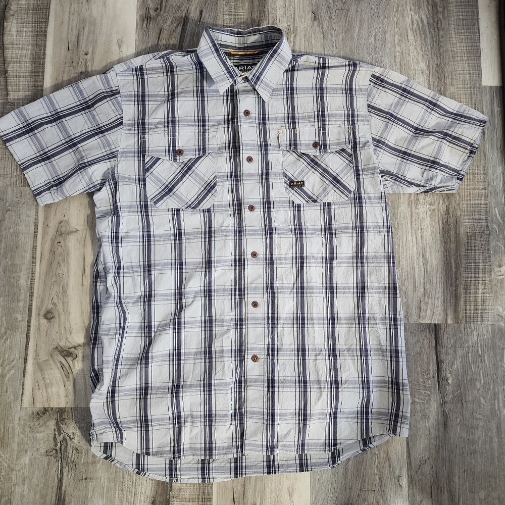 Ariat Men's Blue and White Plaid Casual Button Down Shirt